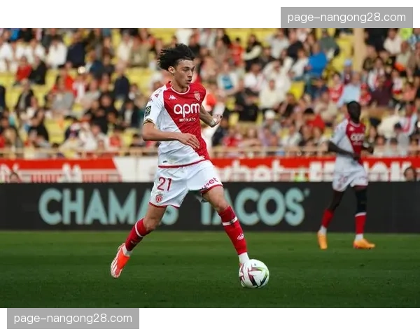 摩纳哥新星马格内斯-阿克利乌什荣膺三月最佳球员 摩纳哥新星马格内斯-阿克利乌什荣膺三月最佳球员